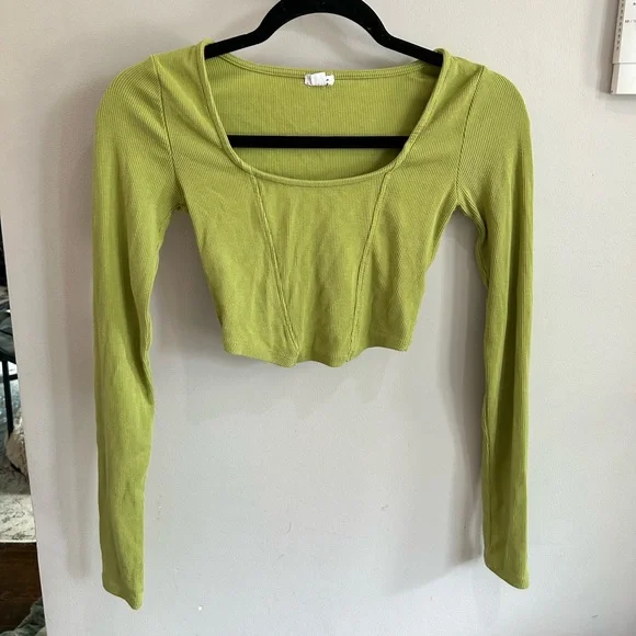 GARAGE LONG SLEEVE!! - Picture 5 of 5